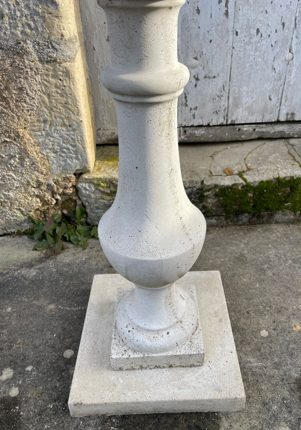 Decorative garden fountain in concrete + basin Ø42cm – 15-20kg – style