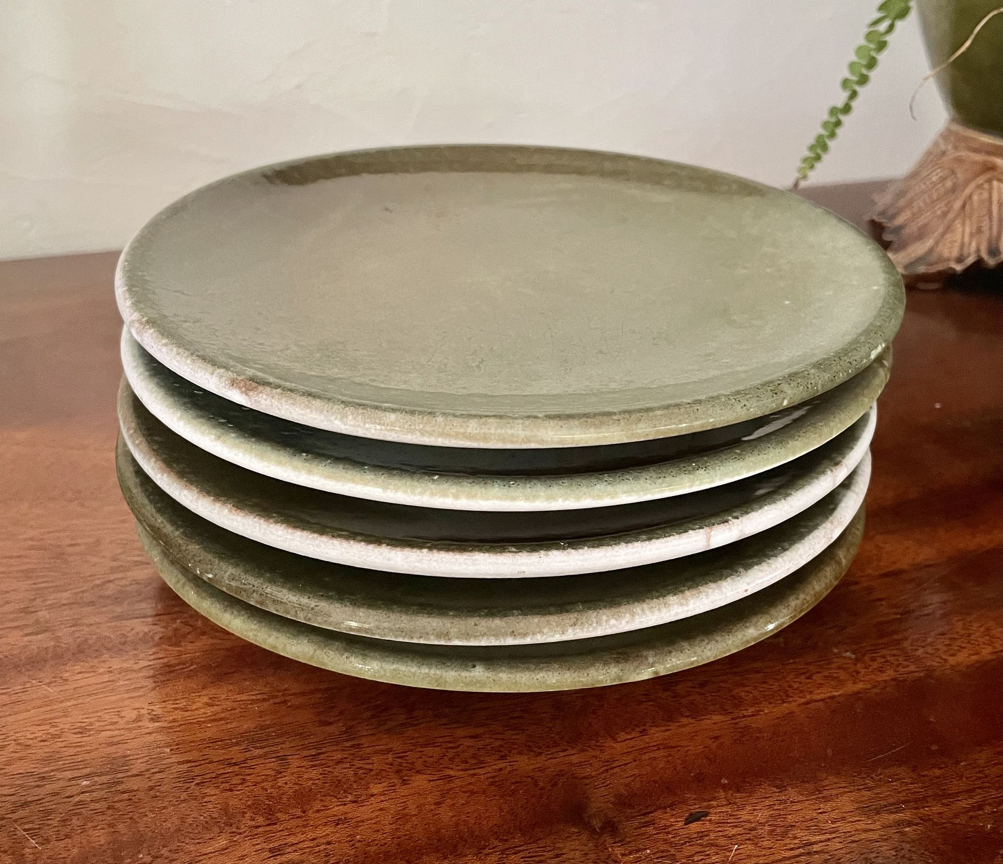 Set of 5 ceramic dessert plates