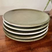 Set of 5 ceramic dessert plates