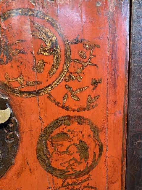 Antique Chinese buffet with 4 doors