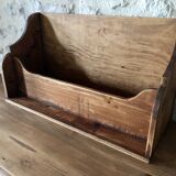 Renovated country shelf