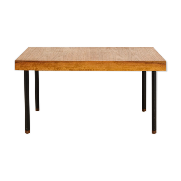 Table basse en noyer des années 60