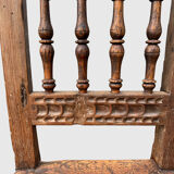Rare high chair from the 16th/17th century in solid oak.