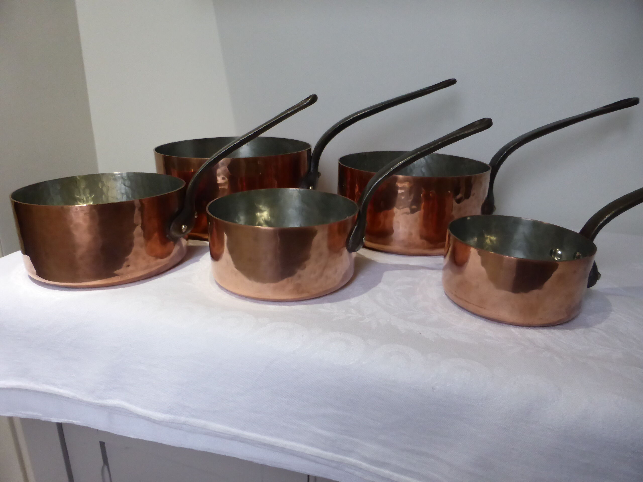 Set of 5 tinned copper pans 211290