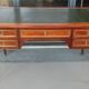 Bureau de style Louis XVI