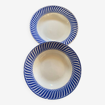 2 Jacquot Digoin Sarreguemines soup plates.