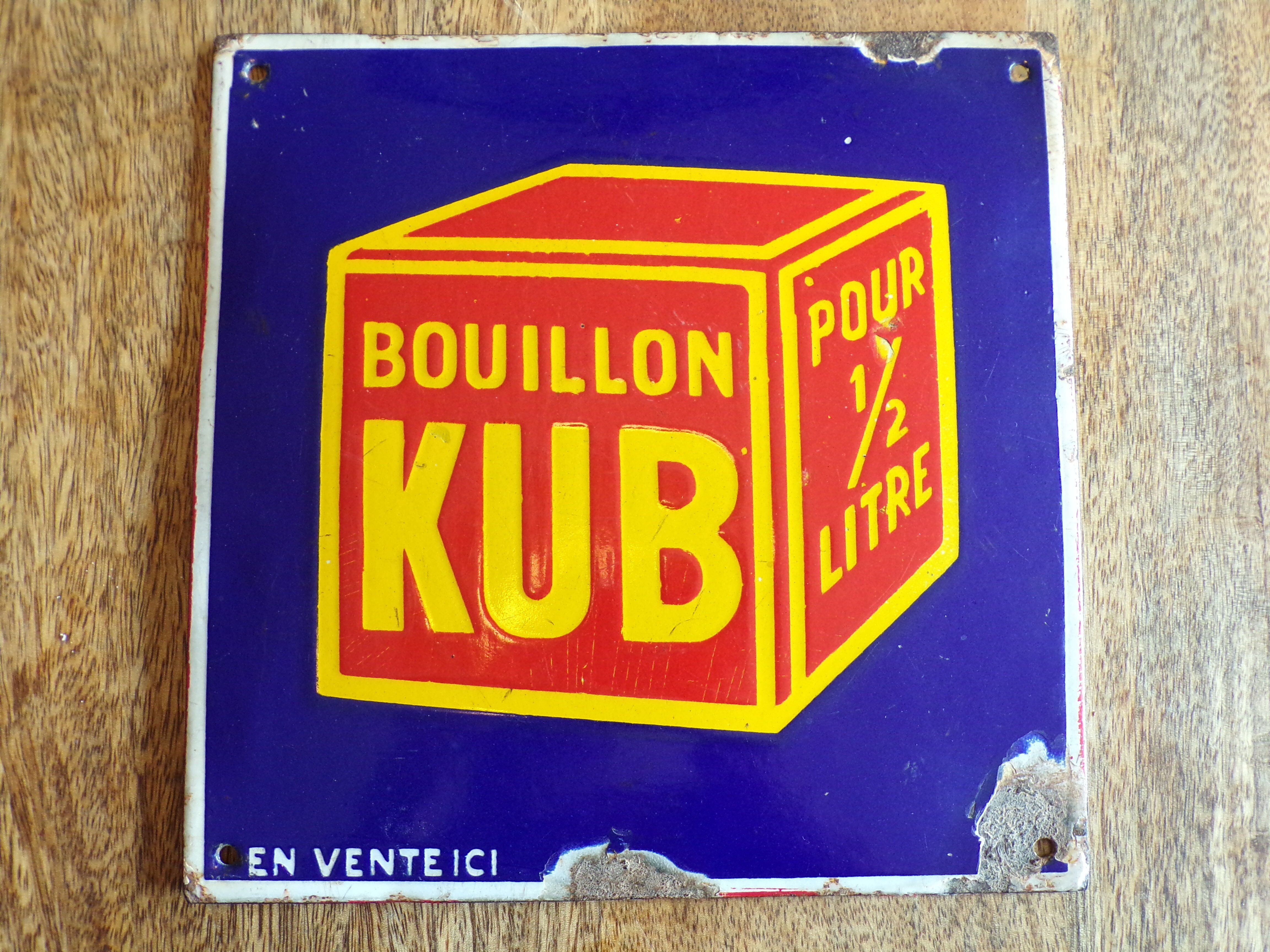 Plaque Kub en tôle émaillée