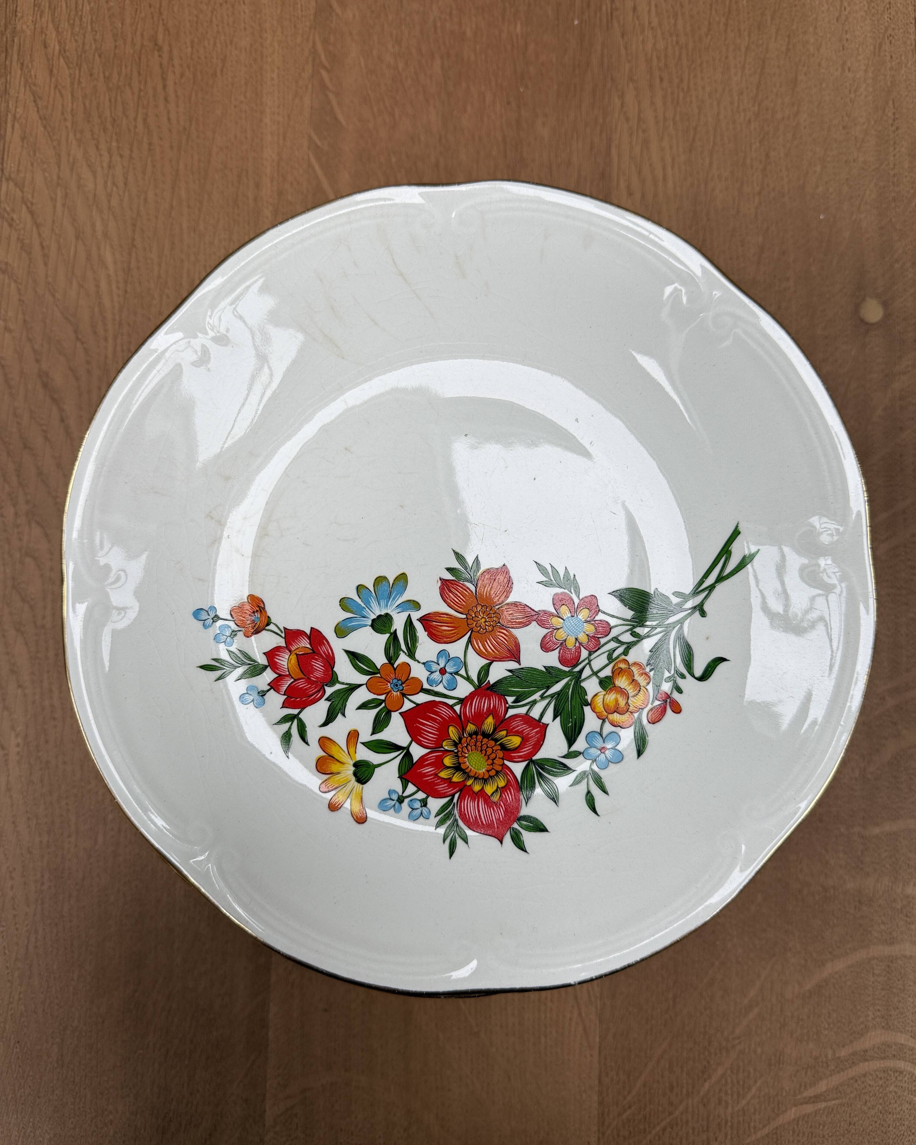 Vintage Gien flat plates