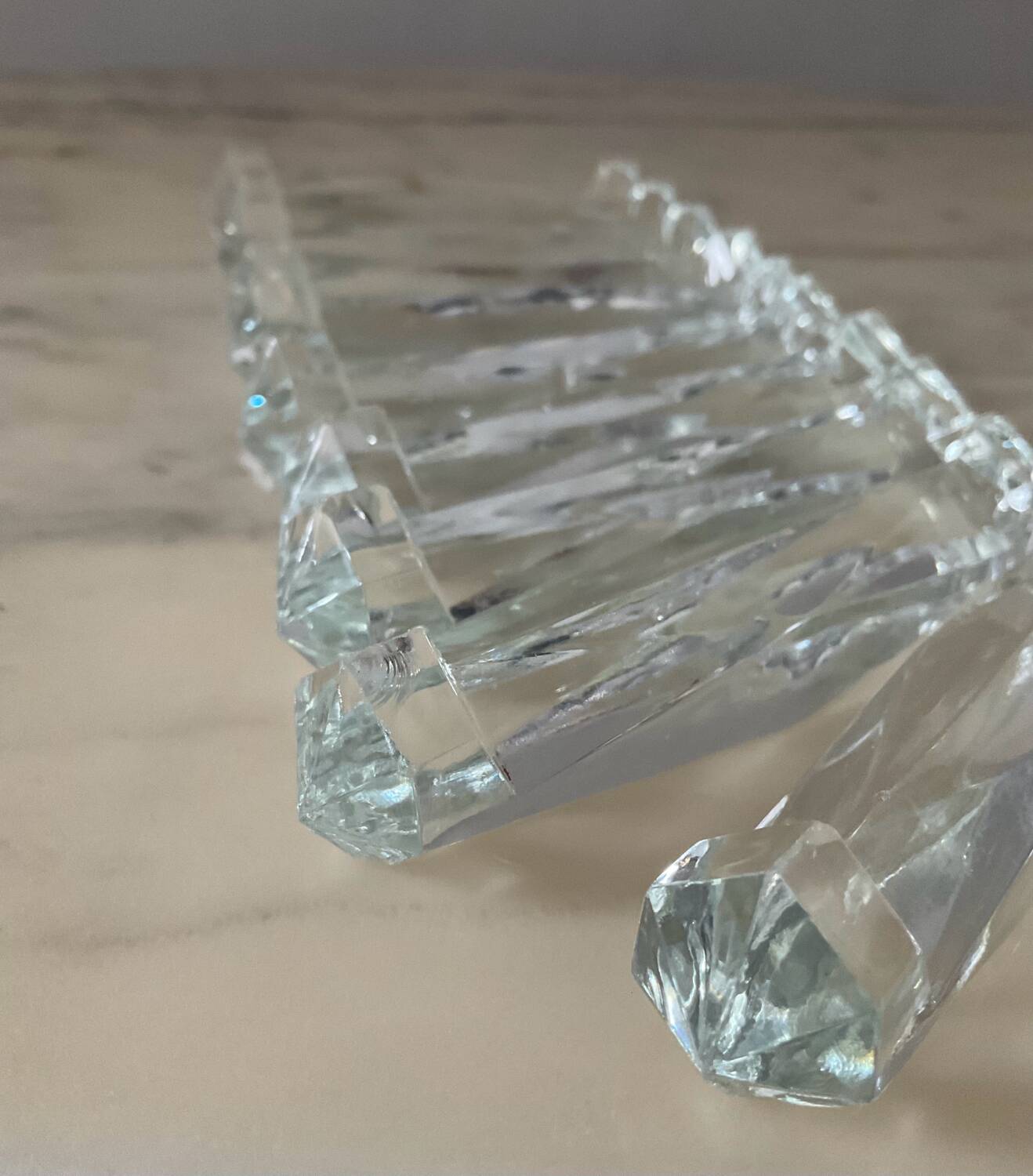 Series of 10 cut crystal knife holders