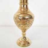 Vase en laiton du milieu du siècle années 1960