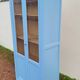 Armoire vitrine parisienne en bois peinte, 1950