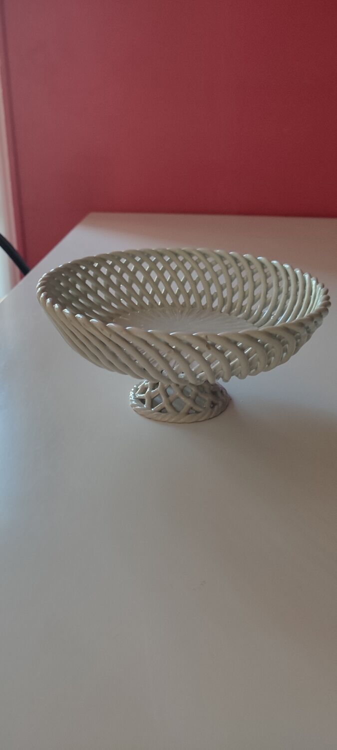 Braided ceramic basket