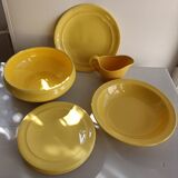 Faience service part