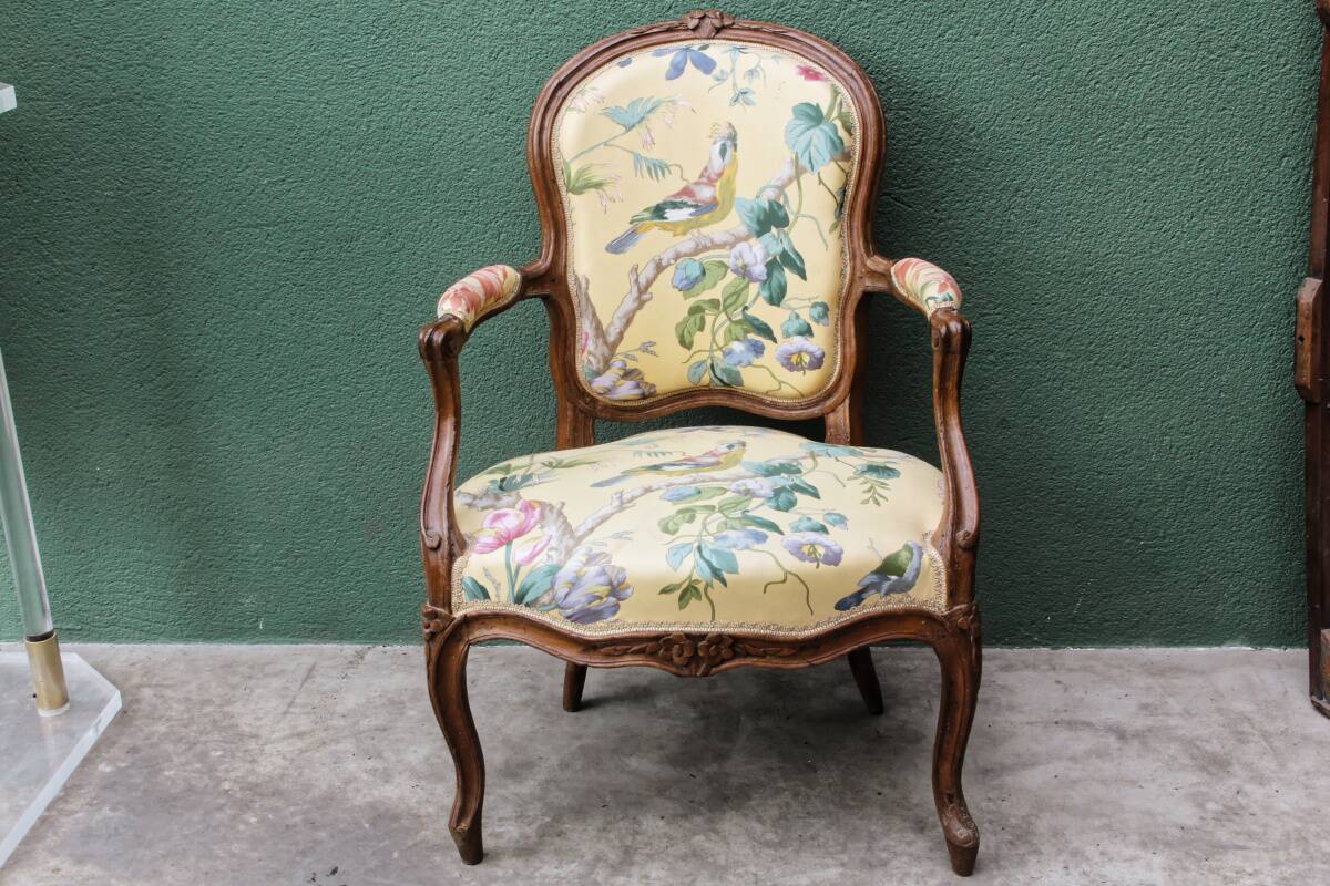 Cabriolet armchair, Louis XV period, 18th century