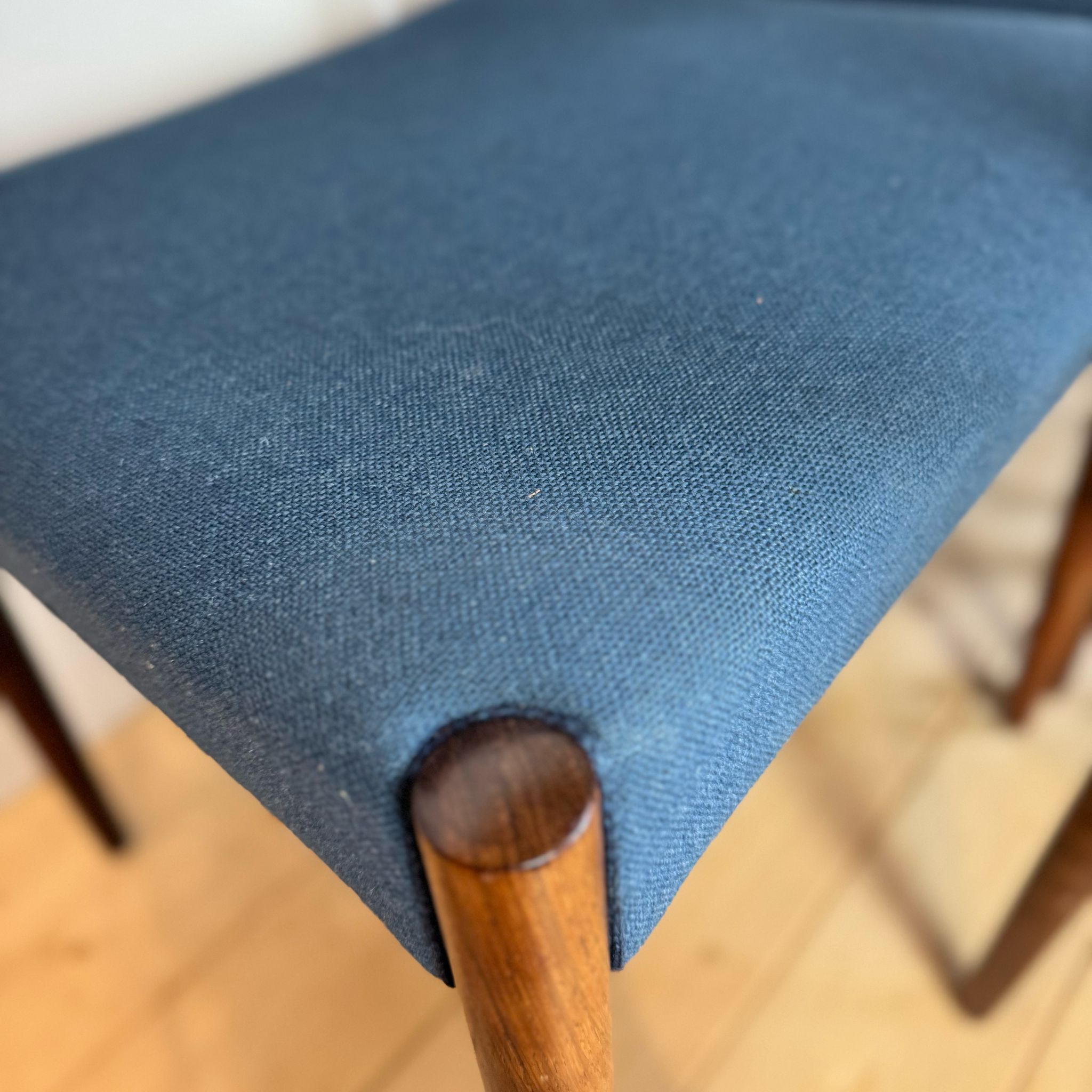 Set of six vintage chairs, Willy Schou Andersen, Denmark 1960s