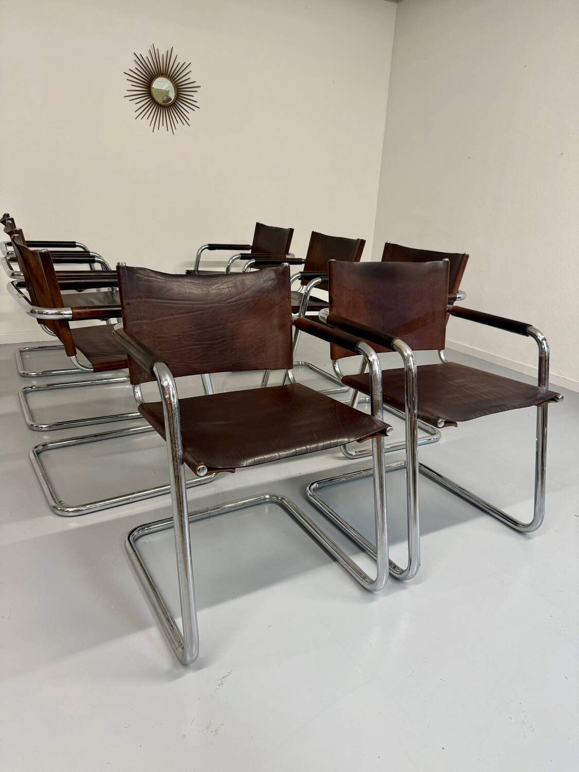 Lot 8 chaises tubulaires cuir métal design bauhaus années 70 vintage