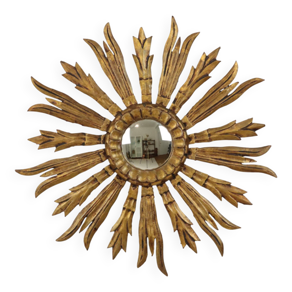 Ancien miroir en bois en forme de soleil, miroir en éclat de soleil doré des années 50, 70 cm.