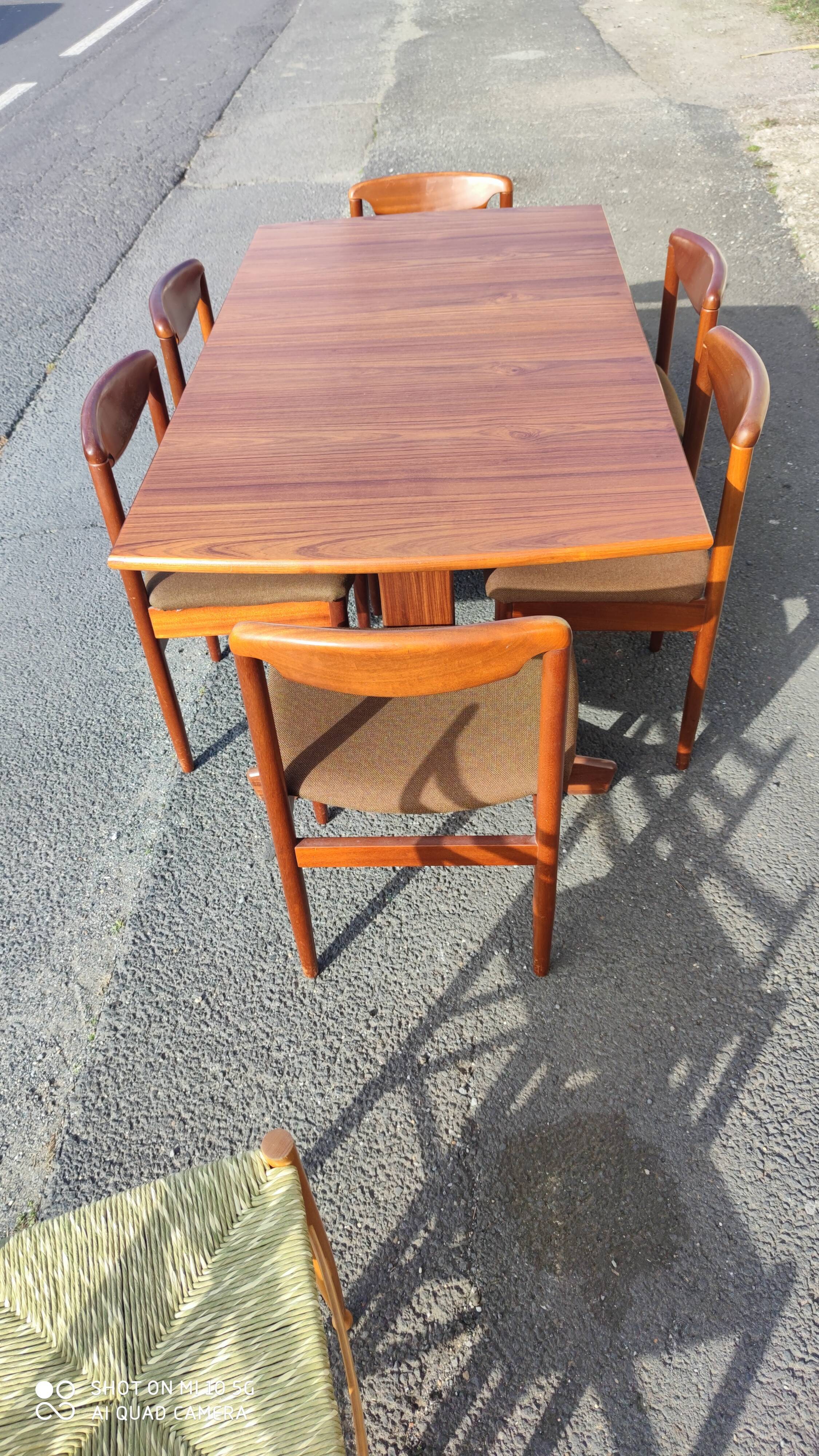 Set of 6 teak chairs circa 1960