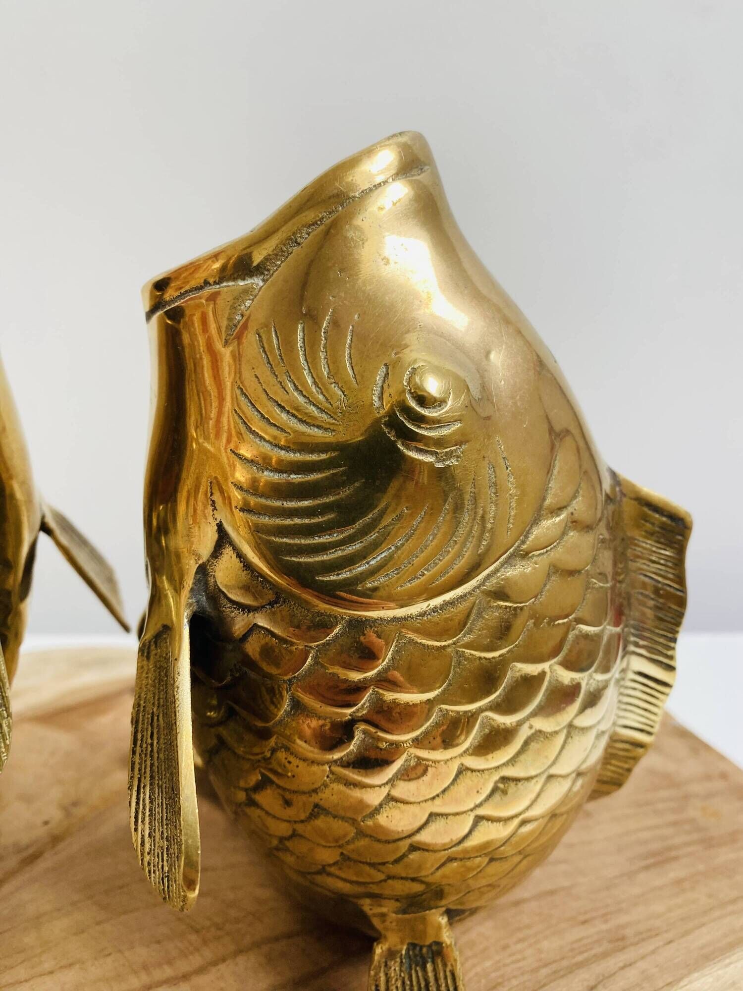 Pair of koi carp vases in brass, animal sculpture