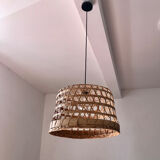 Wicker basket suspension