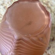 Vase Verlys en verre dépoli rose