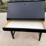Black Scandinavian secretary