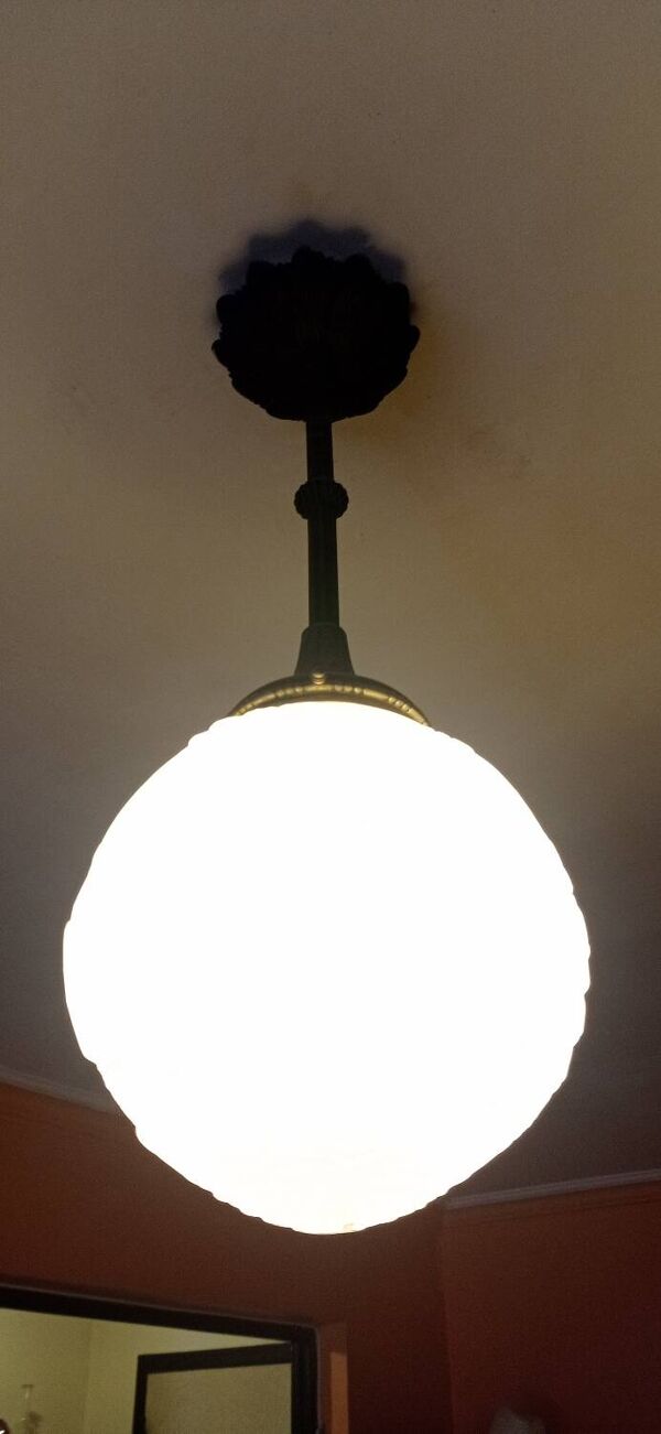 Lustre aux paons signé Muller et frères à Lunéville