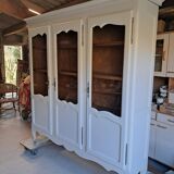 Small renovated beech bookshelf