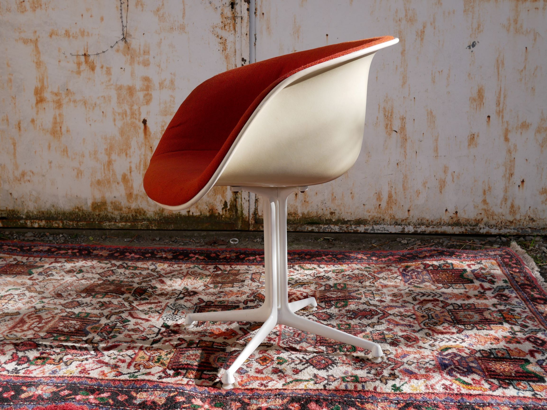 Fauteuil « Shell » par Charles et Ray Eames pour Herman Miller années 60