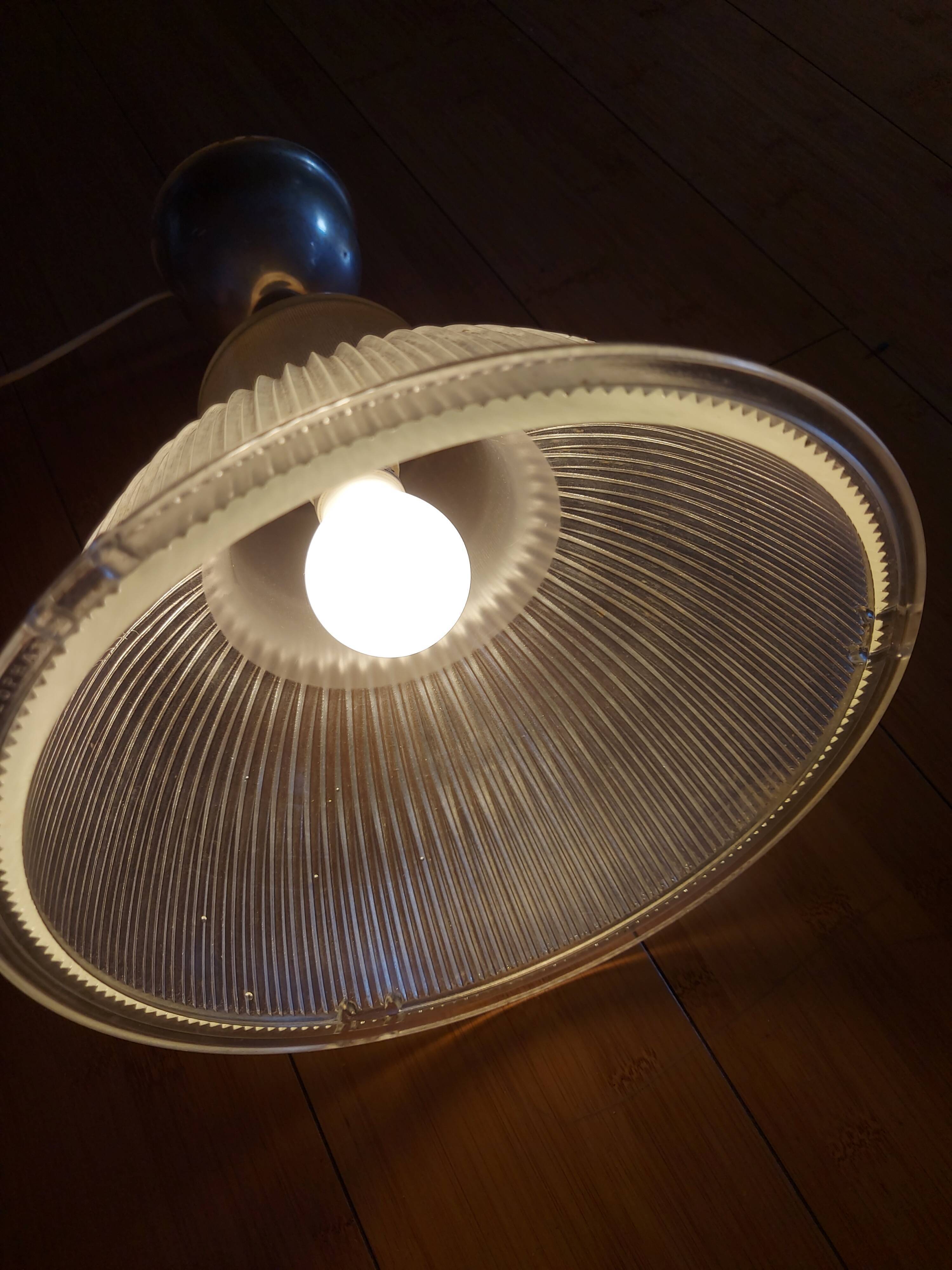 Suspension Holophane