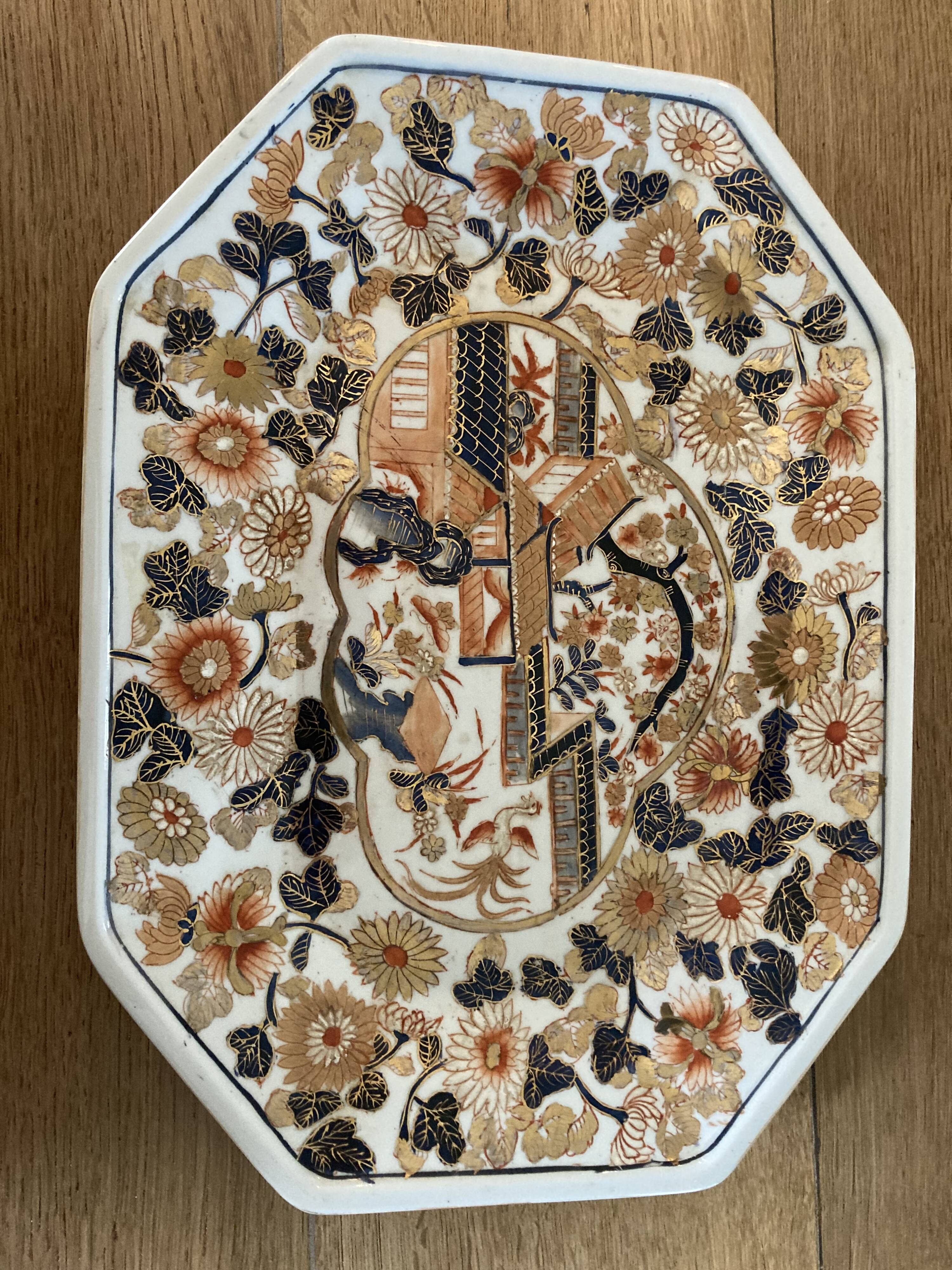Dish imari