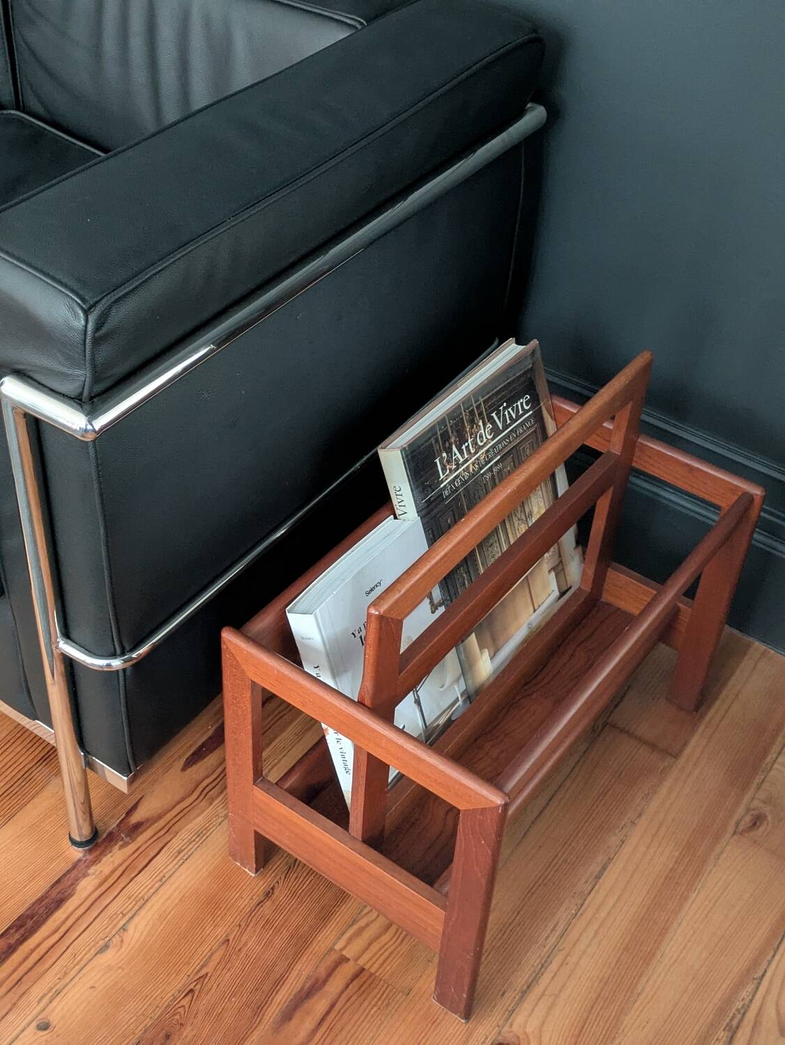Vintage magazine rack