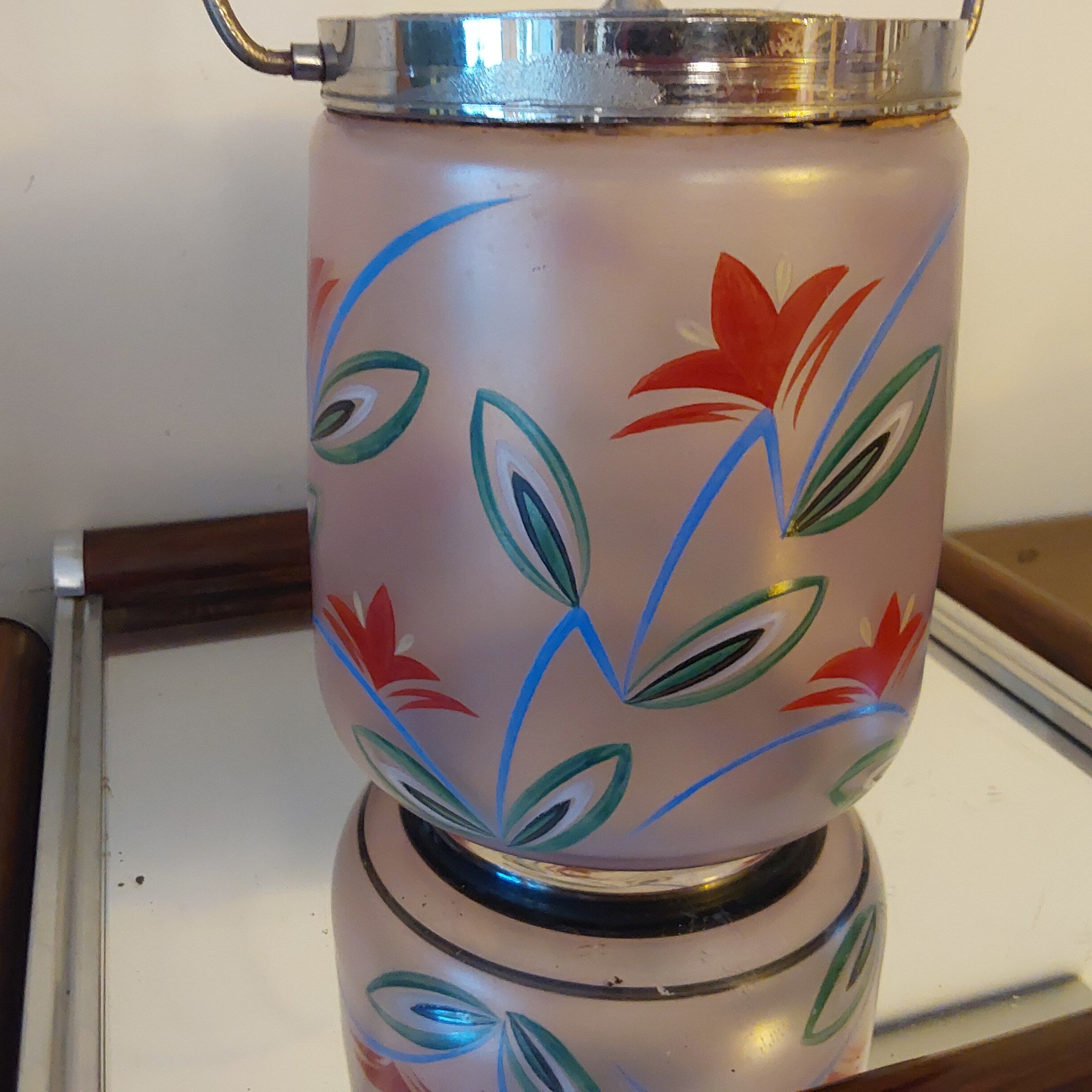 Bucket for biscuit tin