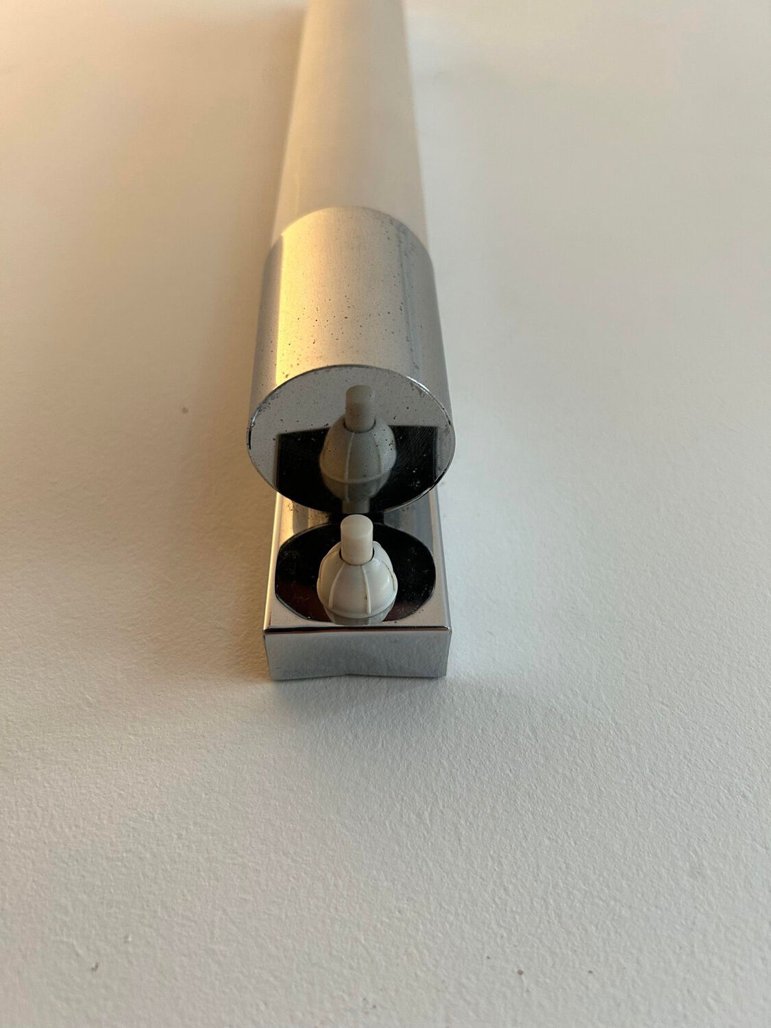 Modernist wall lamp vintage chromed metal France 1930