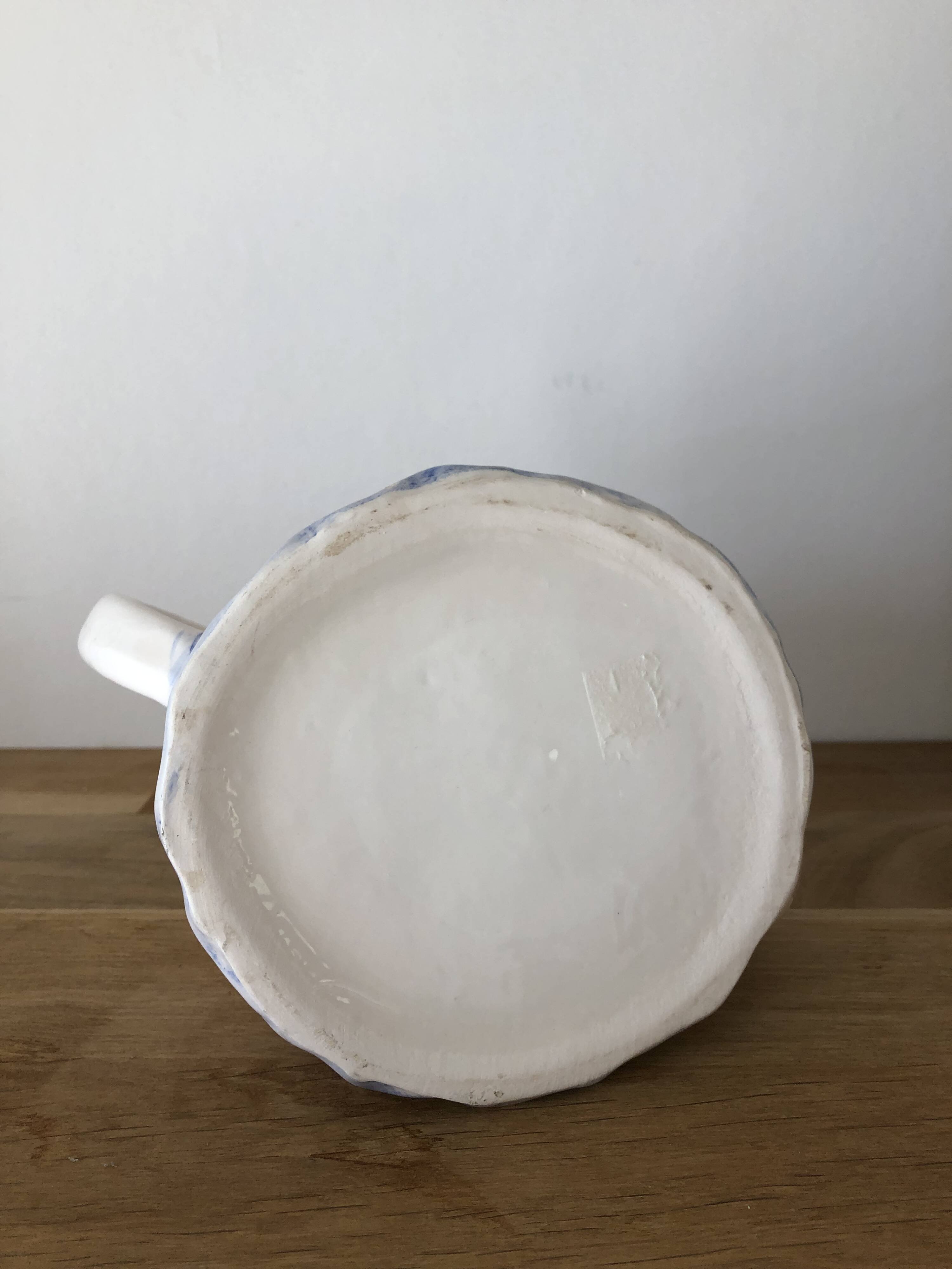 L.Dake & ZN Amsterdam ceramic barbotine teapot