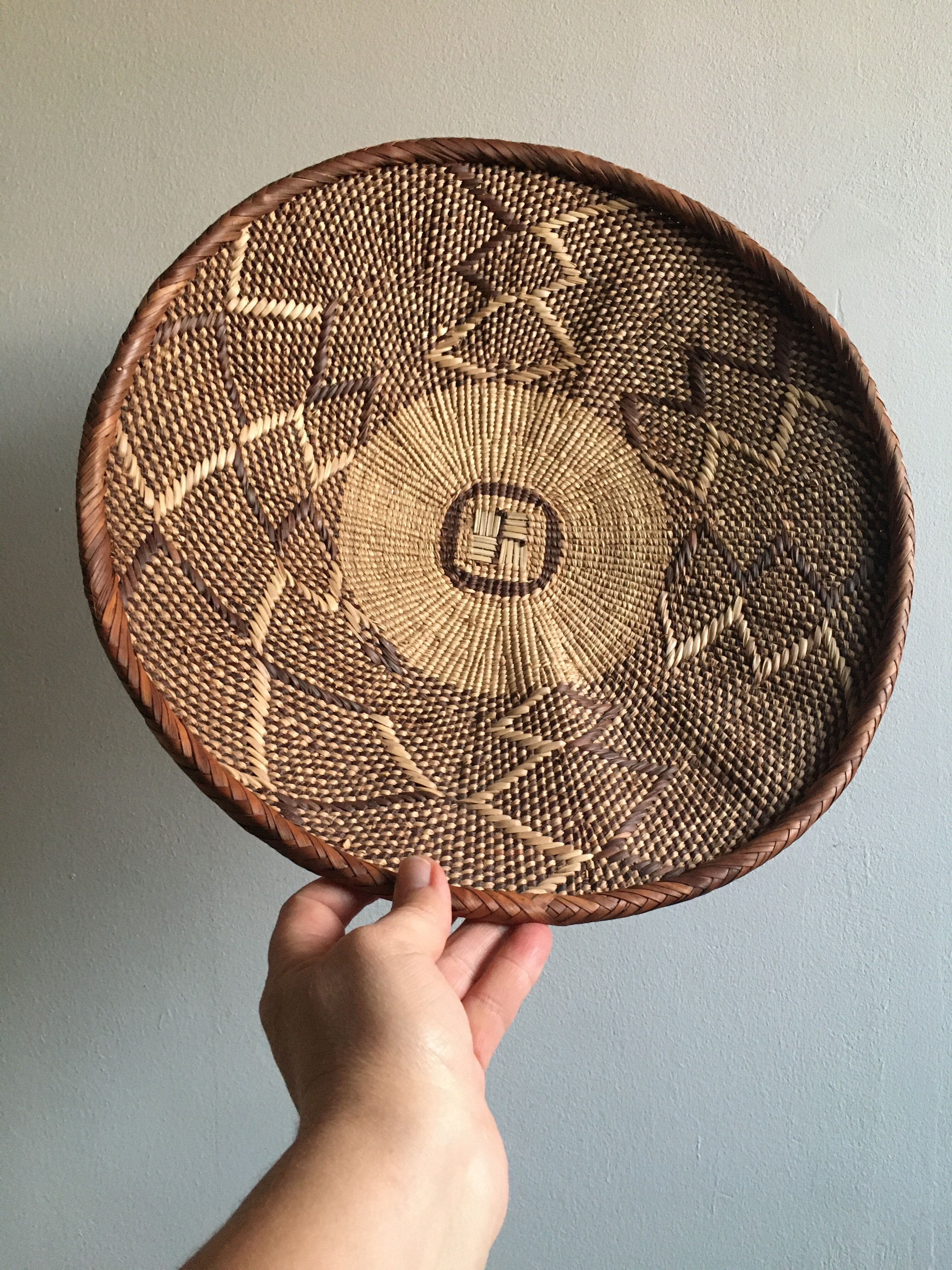 Batonga African wall basket 35cm