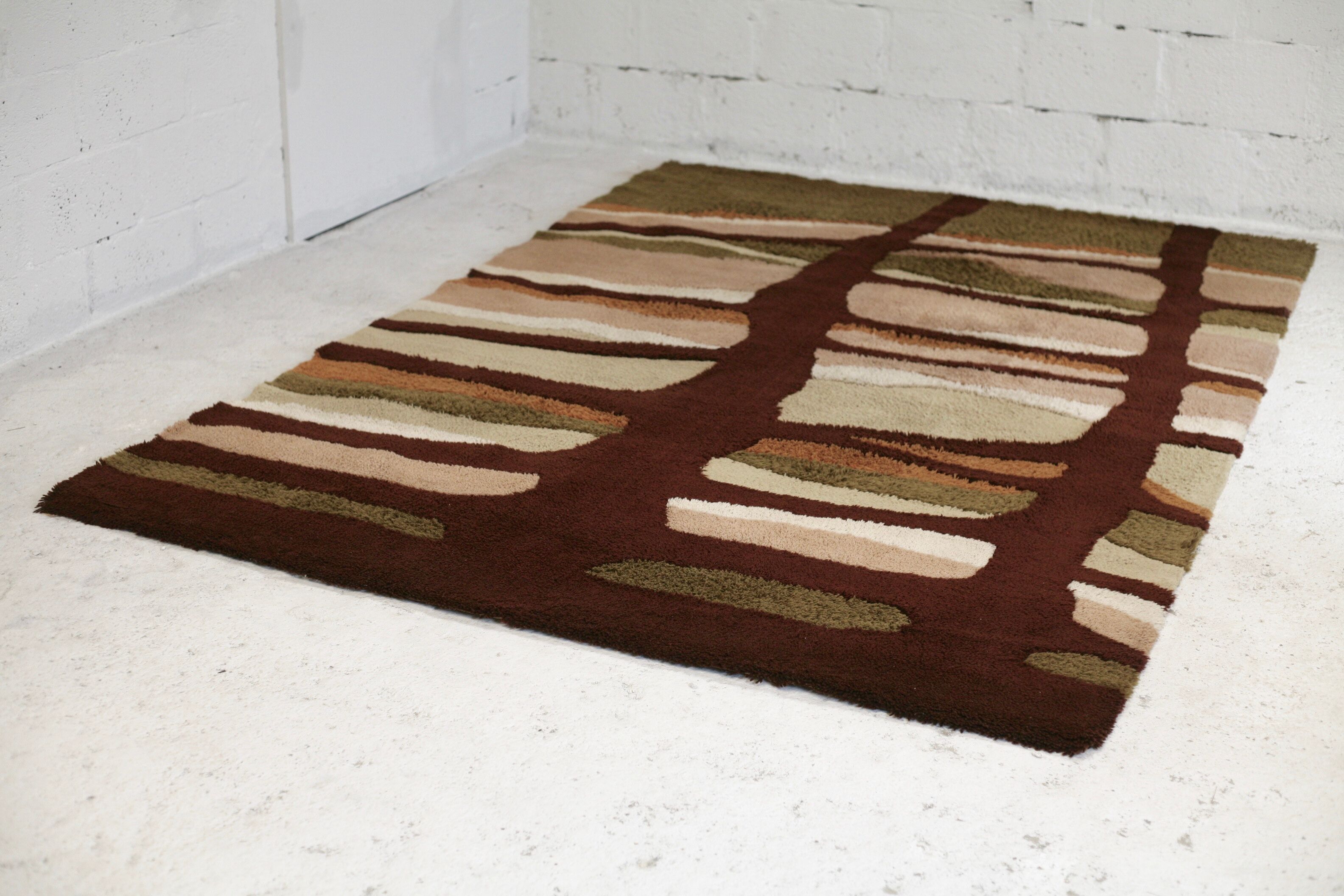 70s rug, published by Adoros, dralon, Germany