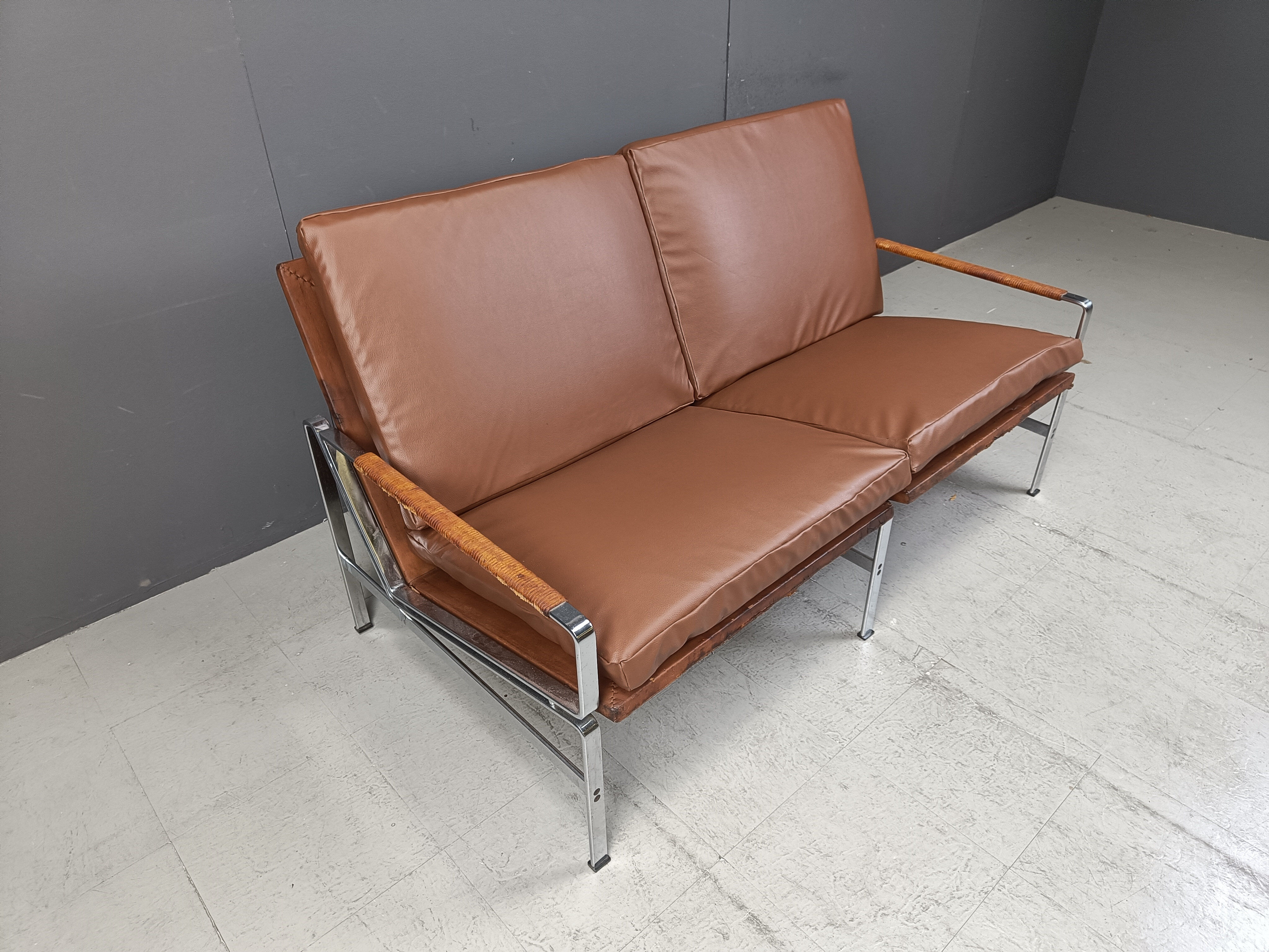 Vintage FK 6720 sofa by Fabricius & Kastholm for Kill International