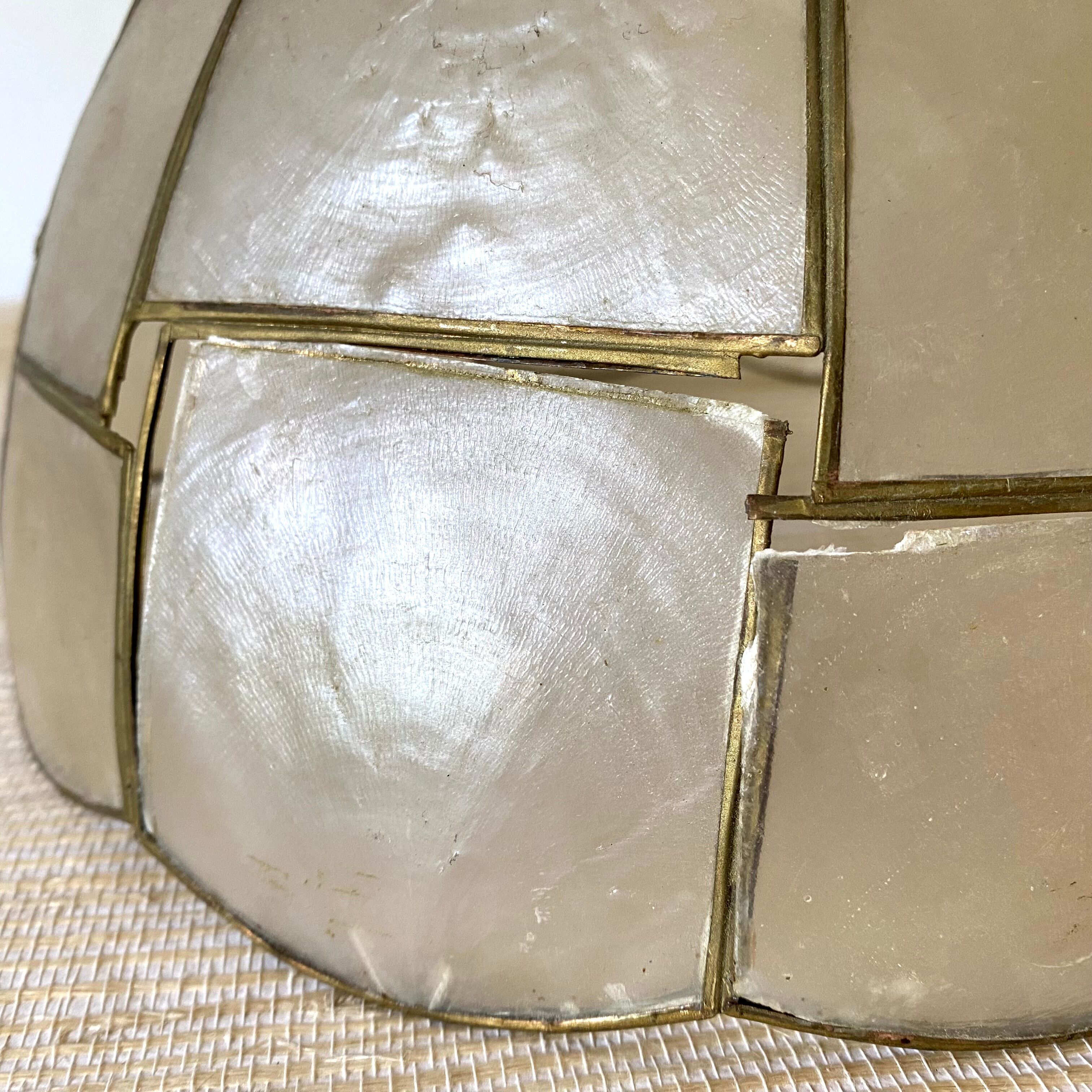 Vintage day abat to hang in mother-of-pearl and brass
