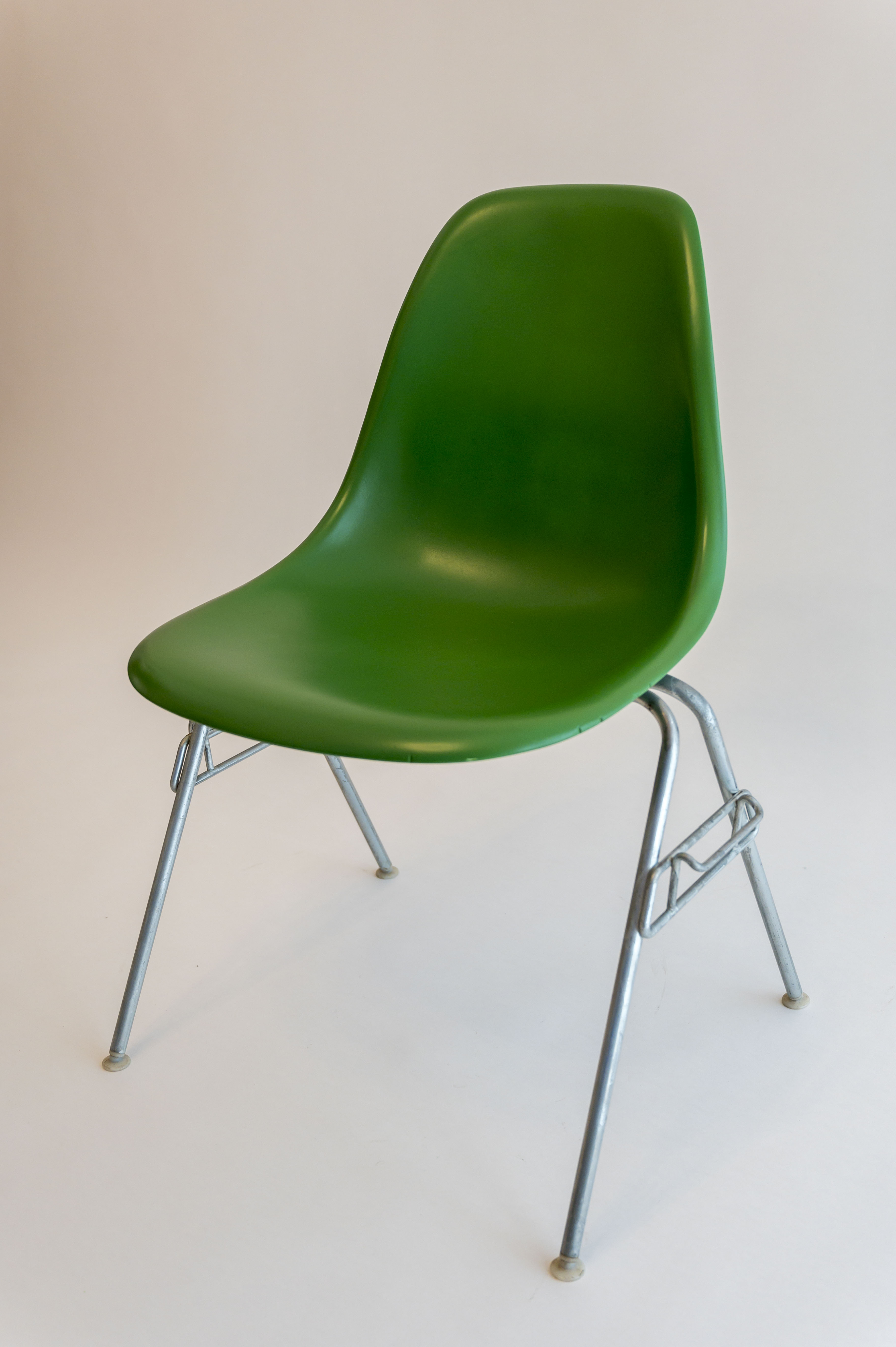 Duo de chaises DSS de Charles et Ray Eames, édition Herman Miller, 1969