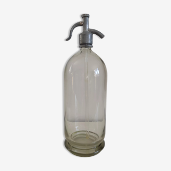 Vintage glass siphon