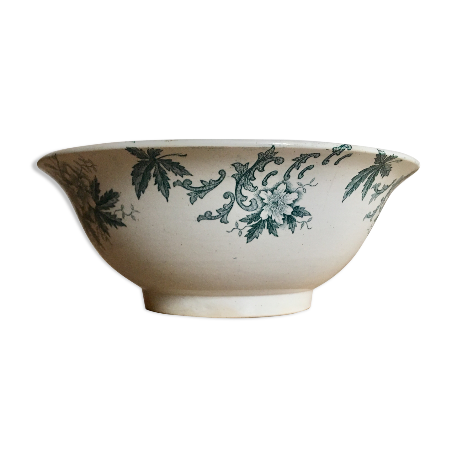 Bowl / deep dish "Anemone" porcelain Saint Amand collection