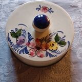 Butter dish with hand-painted decoration