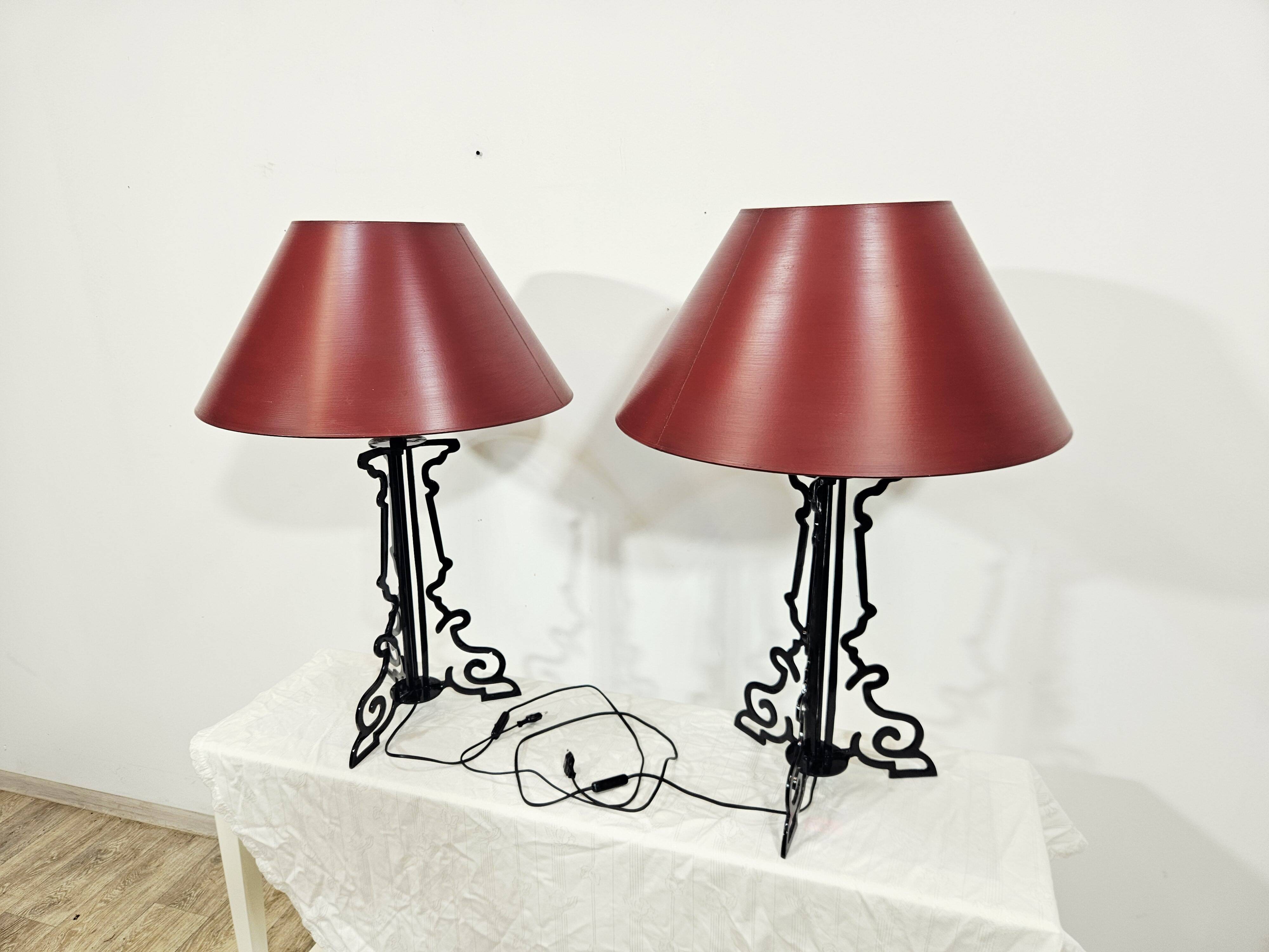 Paire Unique de Lampes de Table/Art Déco/Vintage – Bourgogne et Or/Années 1980