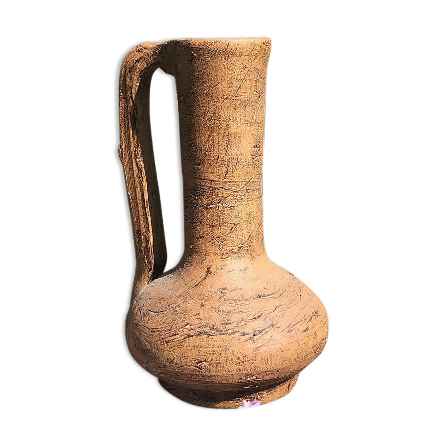 Brutalist sandstone soliflora