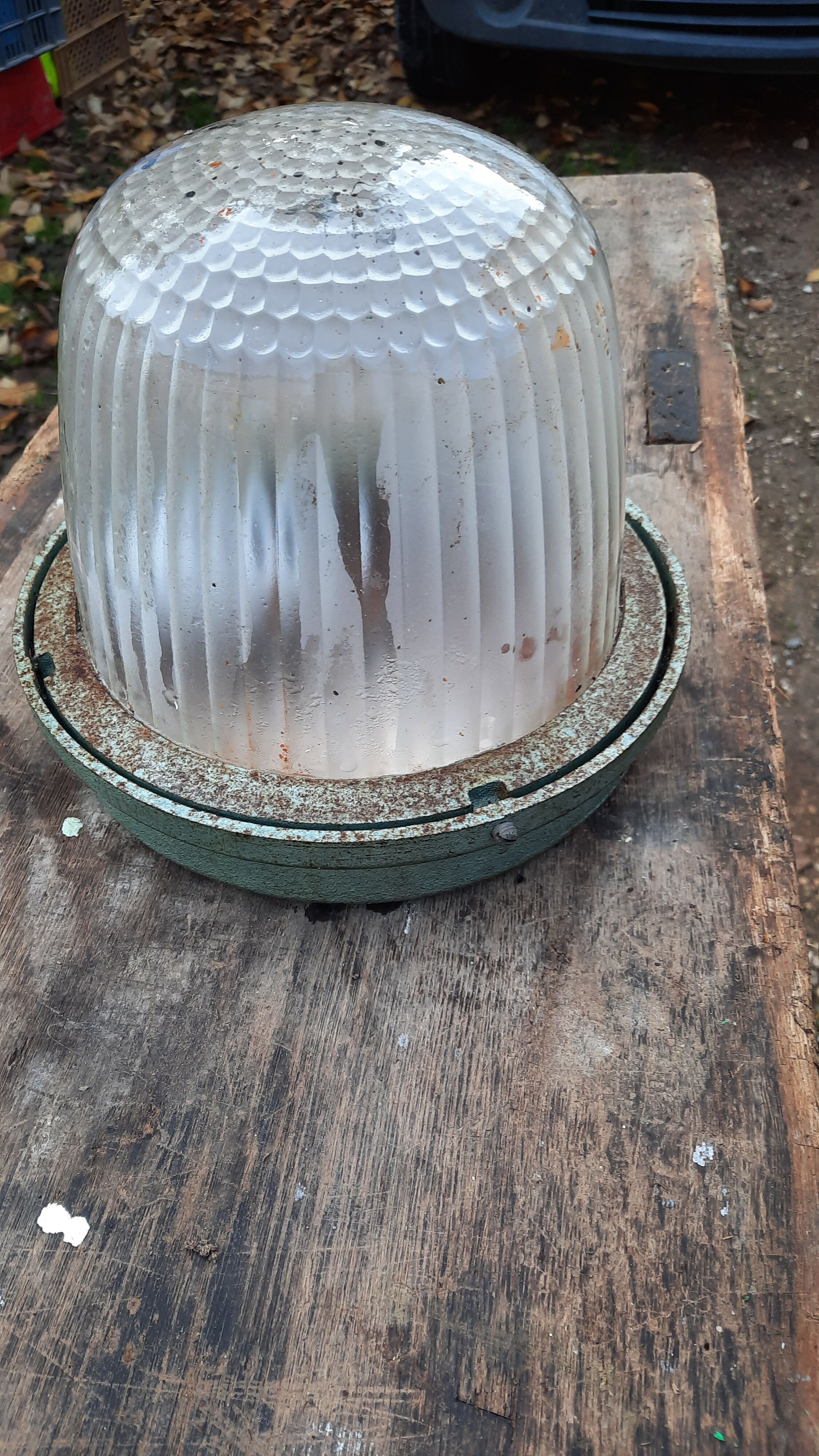 Industrial ceiling lamp