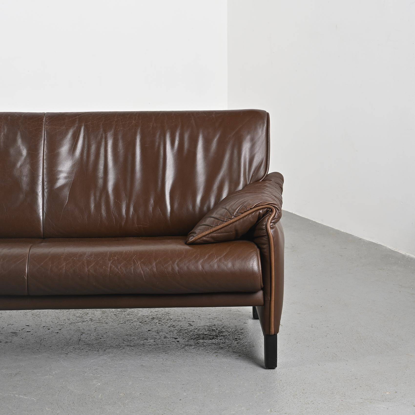 De Sede leather sofa, model DS 14, circa 1990