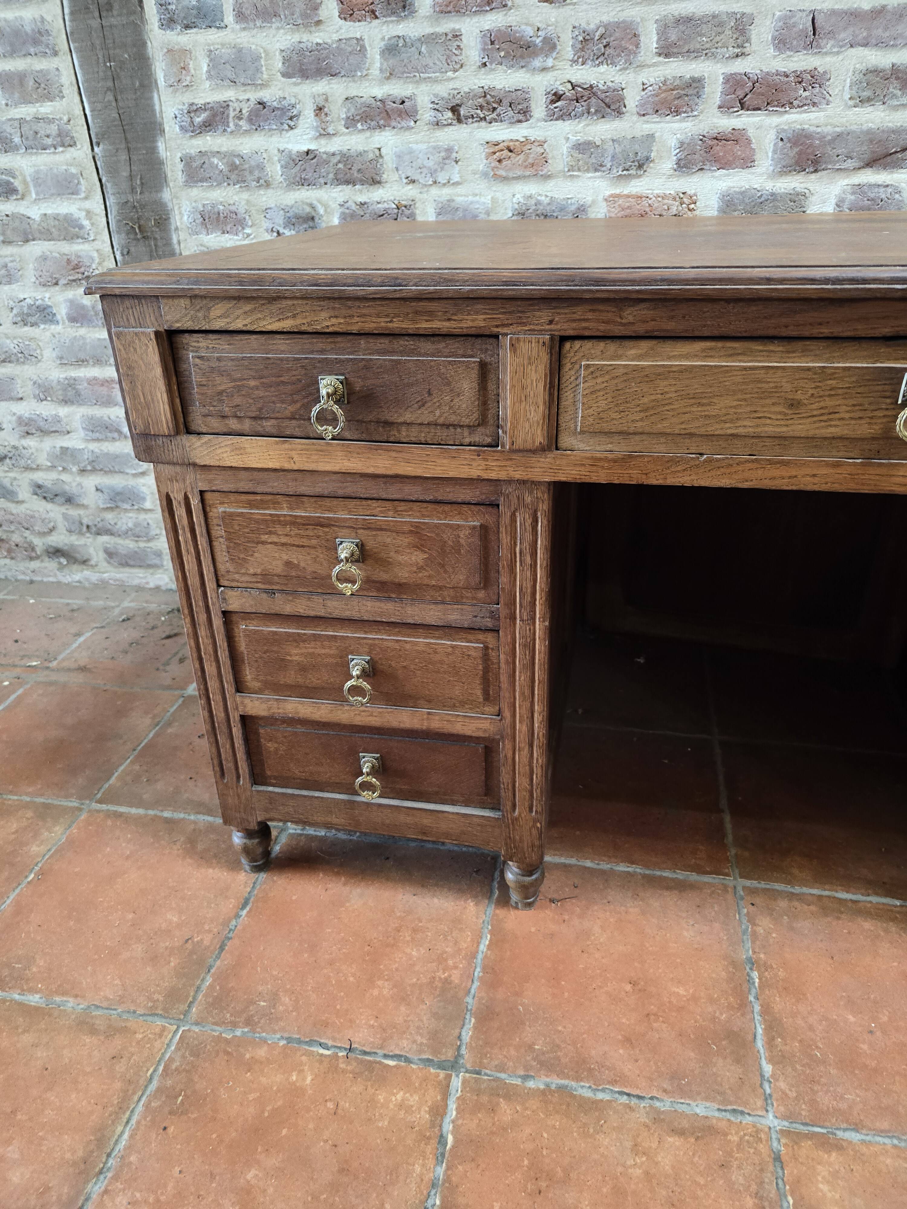 Oak minister's desk
