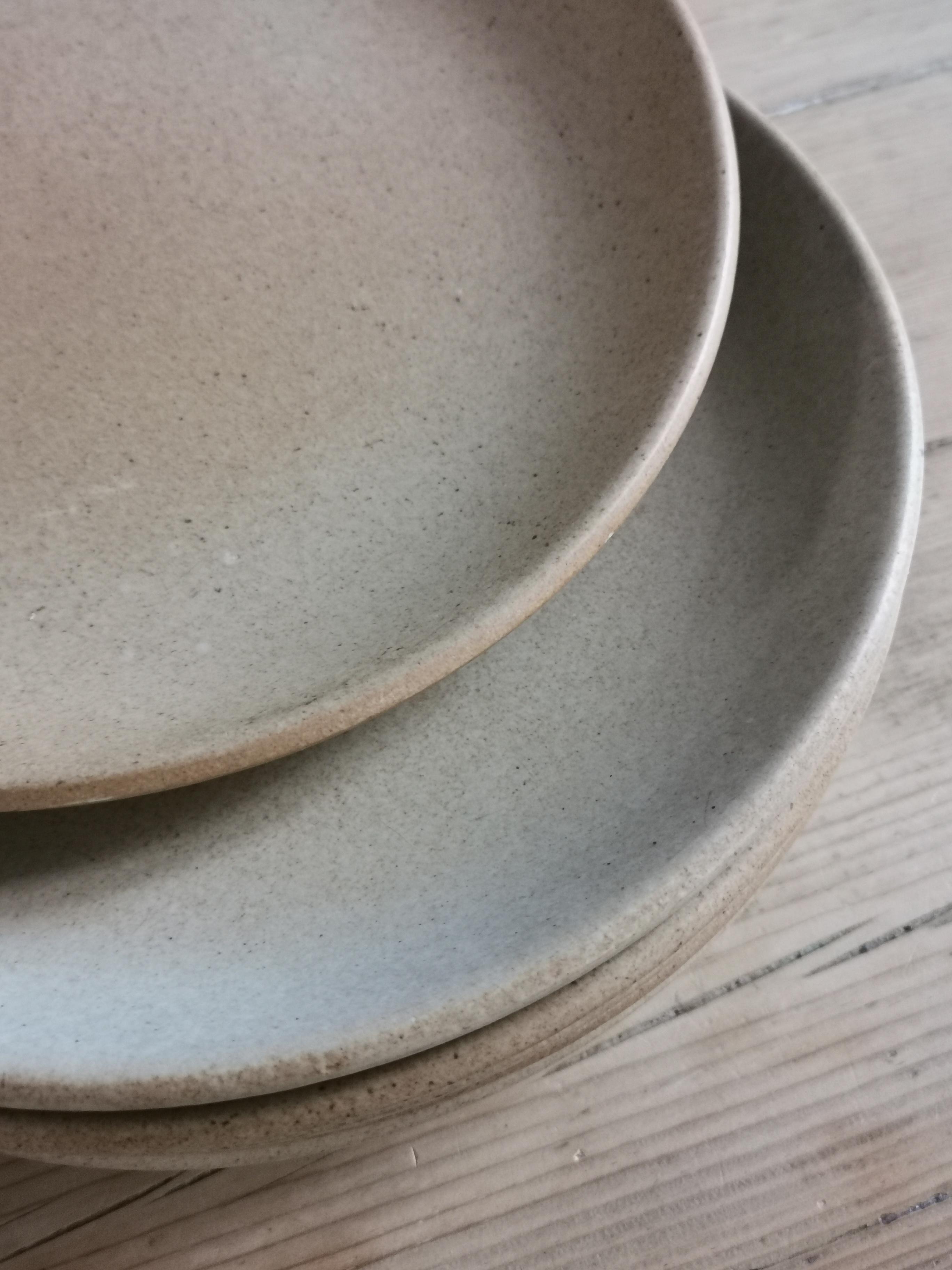 Service de 6 assiettes vintage en grès