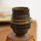 Pied de lampe en bois